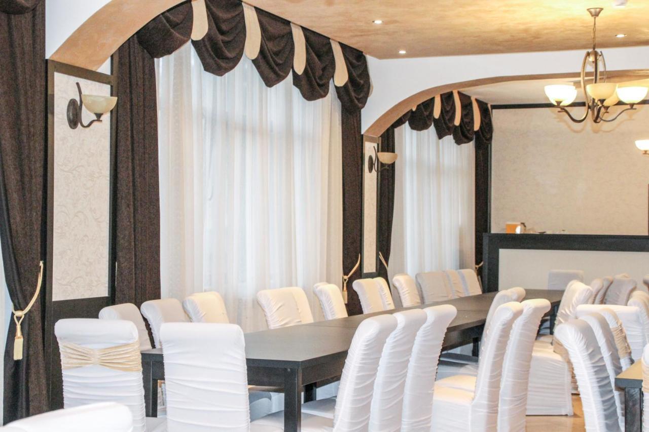 Hotel Corina Borşa Zewnętrze zdjęcie